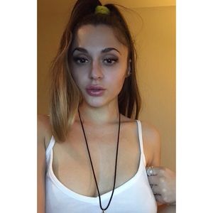 Cute white spaghetti strap crop shirt